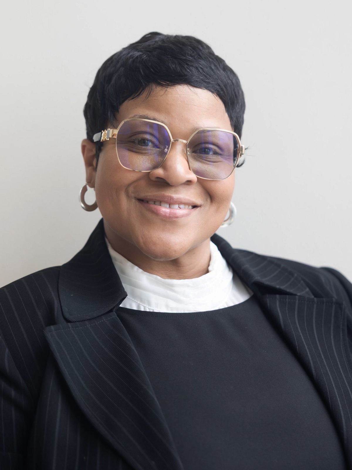 Head shot of board member Yoland Lockett